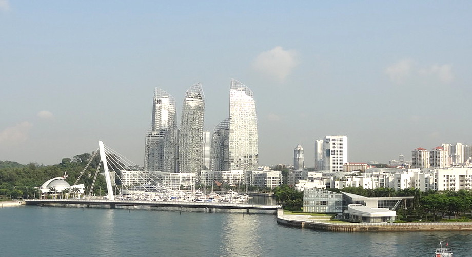 Abfahrt von Singapur mit Blick auf die Skyline